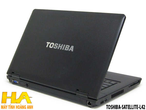 Toshiba-Satellite-L42